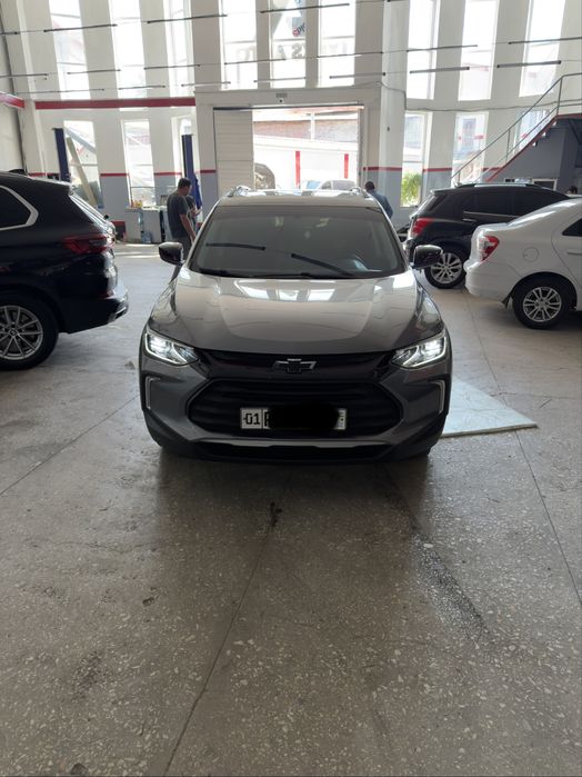 Срочно продается Трекер 2021 года