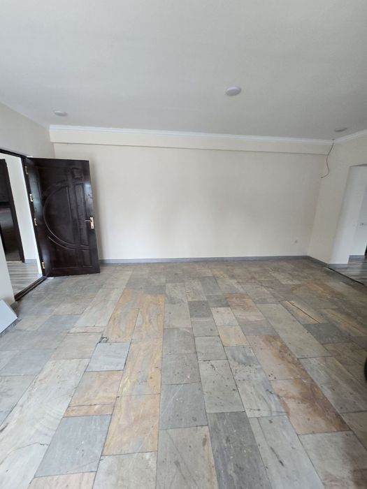 Просторный склад с офисами в аренду – 1000 кв.м, Сергели, Ташкент!