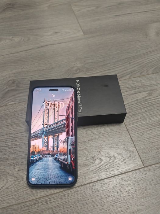 Honor magic 7 pro 24gb RAM 512 GB stocare