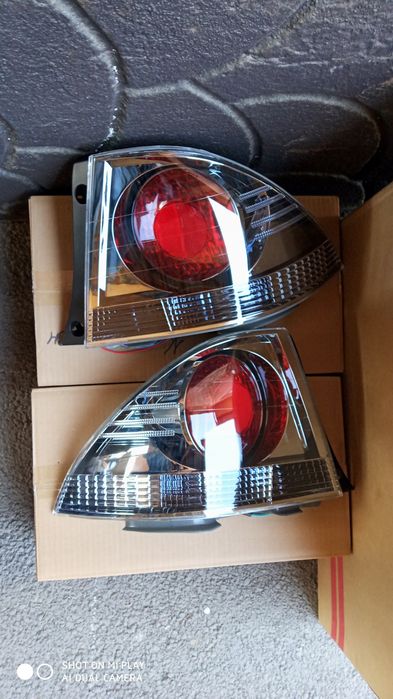 Altezza, Lexus is Фонори зад.