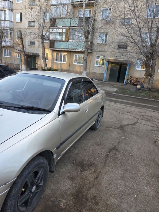 Продам надёжную таёту карину