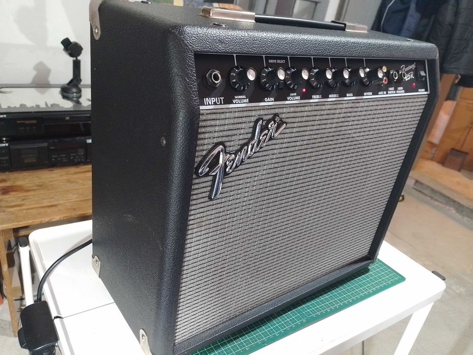 Boxa /amplificator chitara electrica Fender Frontman 25R
