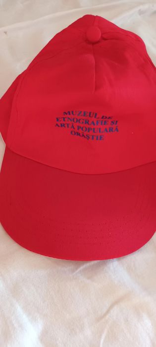 Sepci rosii din zona Orastiei muzeu si sarmizegetusa regia