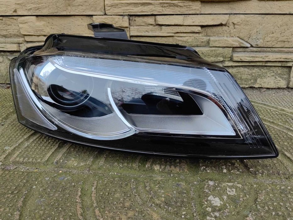 Фар Audi A3 8P Bi-Xenon LED десен / Фар Ауди А3 8П Ксенон НОВ