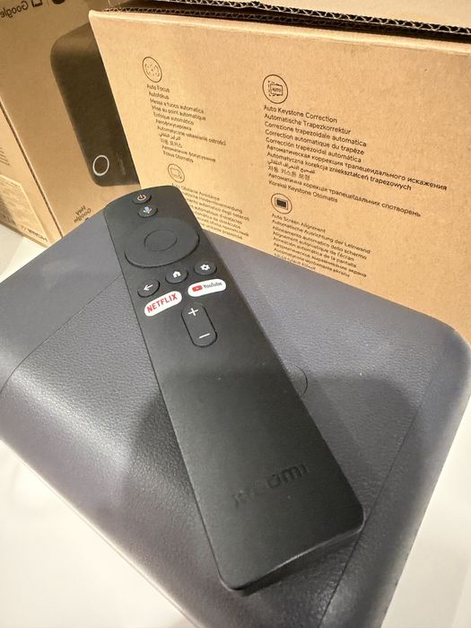 Проектор Xiaomi L1 Pro