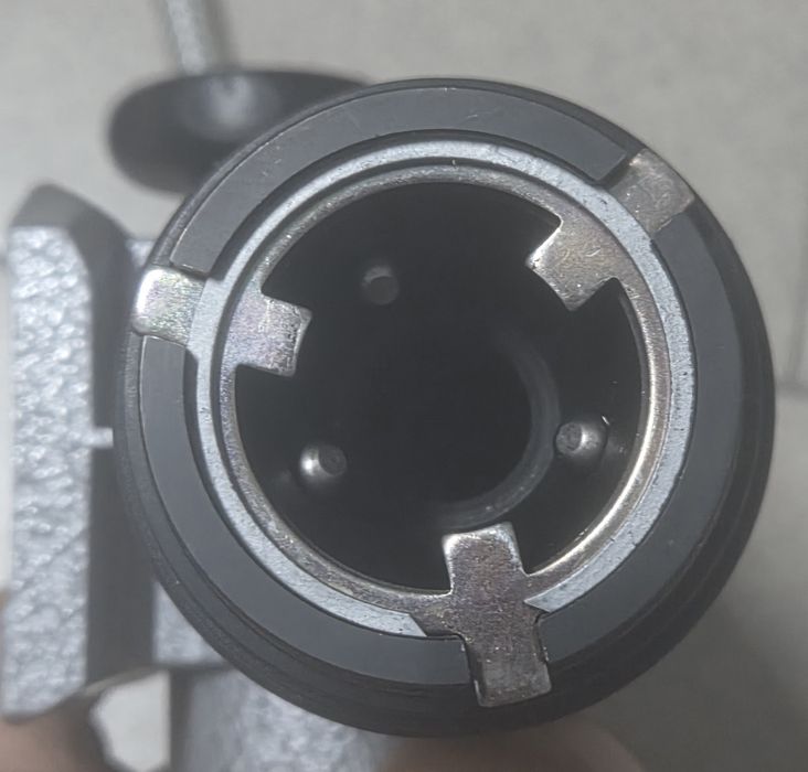 Bormasina Carota  Bosch GDB 1600 DE Mașină de Karotat Profesională Nouă Carota Bosch Noua  Avem si 3 carote de  87 / 82 / 67 Noi si Capul la Carotat