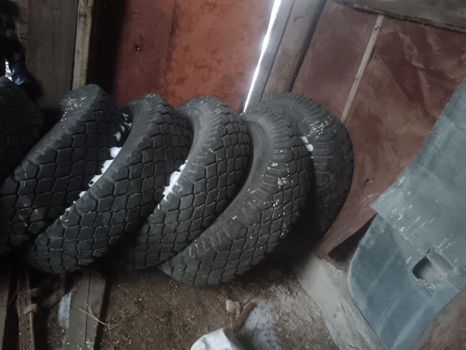 Шина на камаз р 10