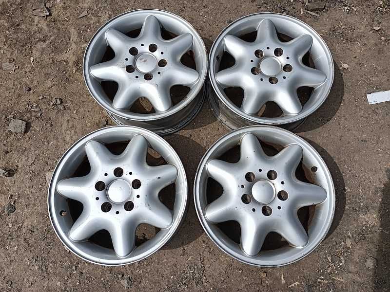 Продам оригинальные легкосплавные диски на автомашину Mercedes