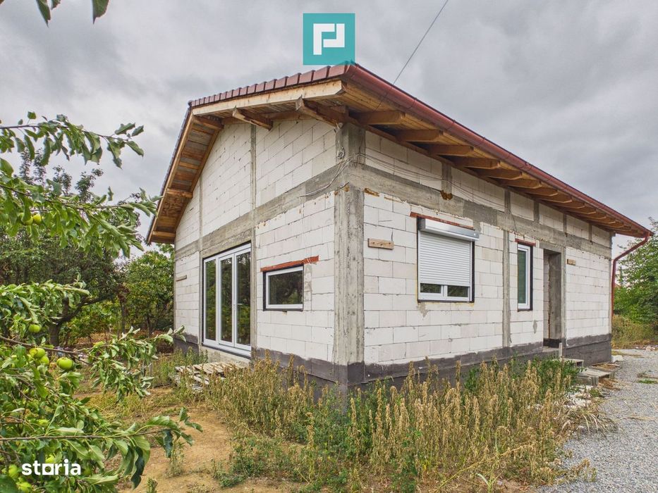 Casă nouă cu 3 camere, în localitatea Miniș, Arad