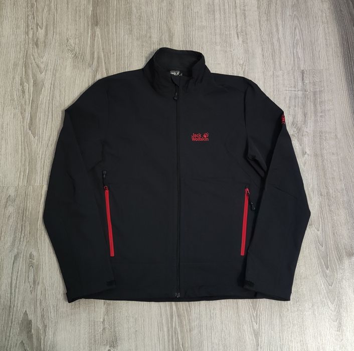 Мъжко Jack Wolfskin Softshell горнище size S в отлично състояние