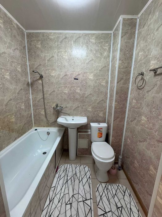 Продам 1 комн. квартиру в Уральске