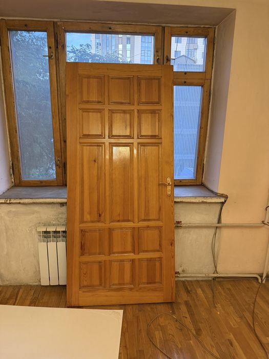 Продаем двери бу