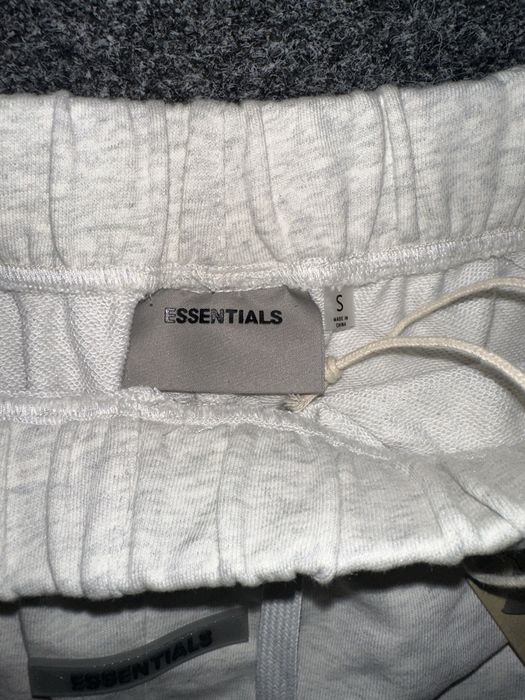 Essentials къси гащи