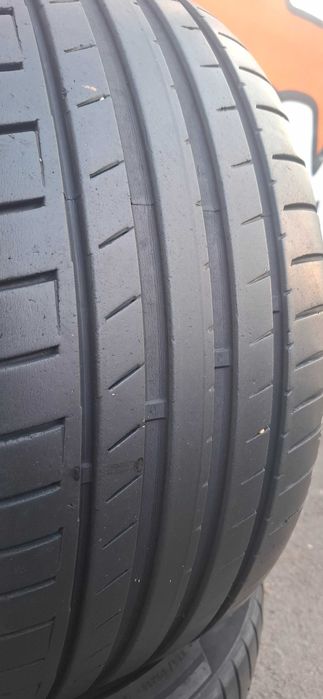 2бр. 225/40/18 Ceat 6.8mm грайфер, дот 22г. Безплатен монтаж