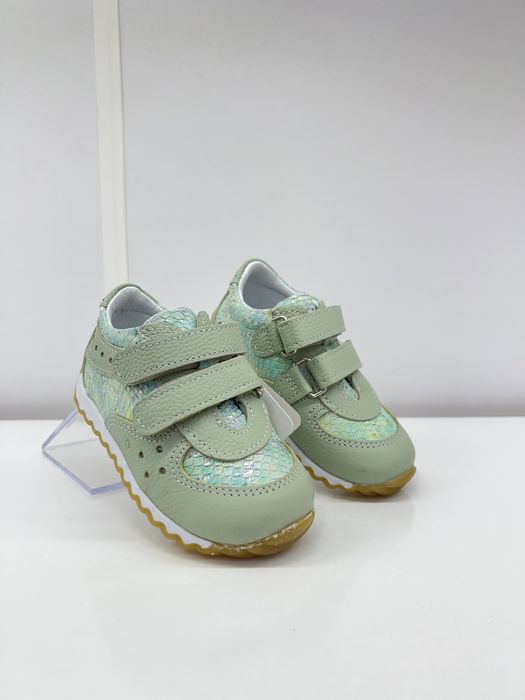 Детская обувь