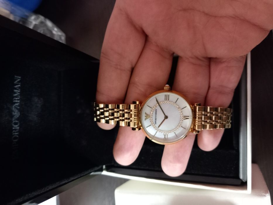 Vând ceas de dama Emporio Arman iORIGINAL