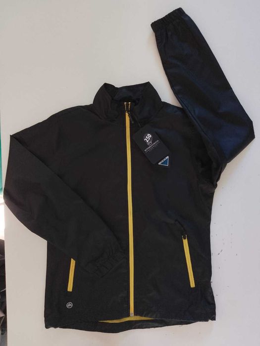 Ново Дамско яке ,ветровка Stormtech