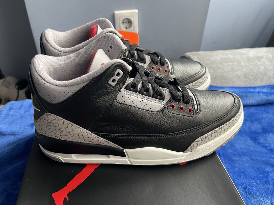 Мьжки Маратонки Nike Air Jordan 3 Retro Black Cement Adidas Puma