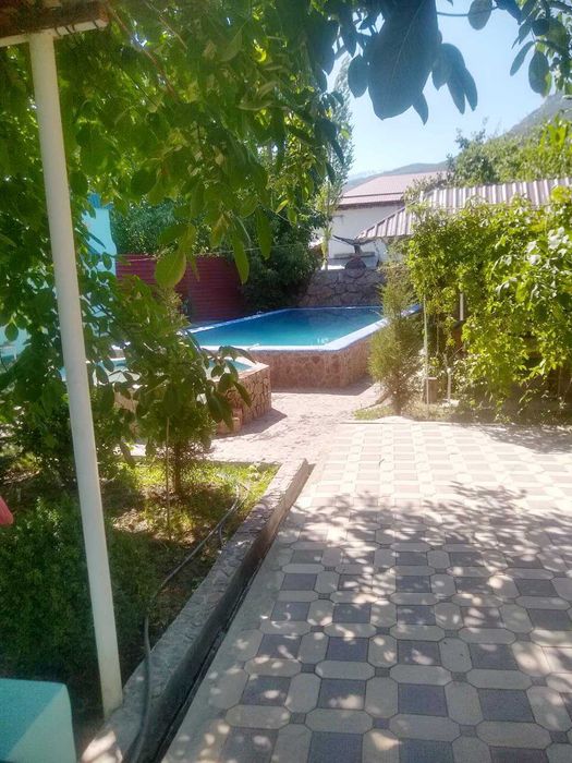 Дача в Ходжикенте / Xodjikentdagi dacha