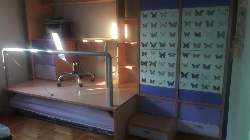 Mobila cu pat si birou