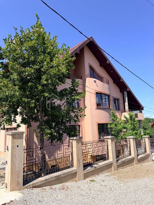 Spațiu de birouri PREMIUM | 160 mp | Vila renovată | Platou | Parcare