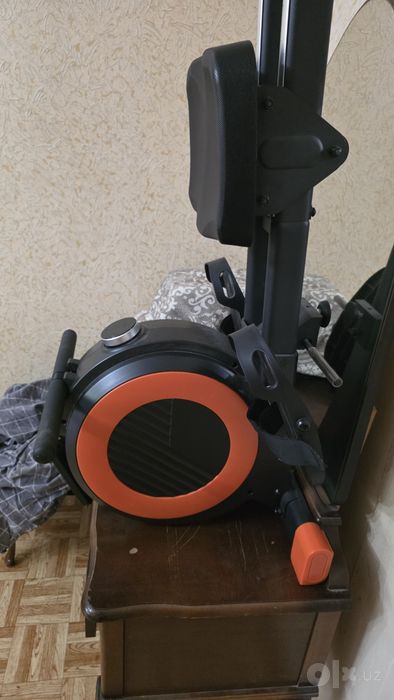 Гребной тренажёр GENAU RW300-S