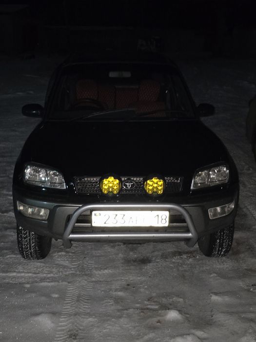 Продам тойота раф 4