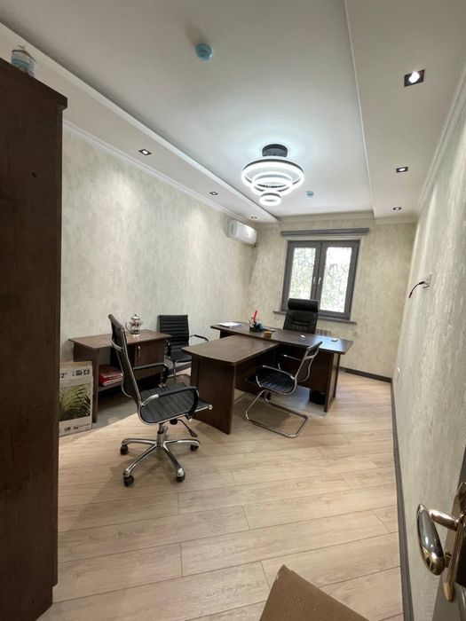 Аренда под Офис Ориентир Себзор Закс 82м2 1200 USD