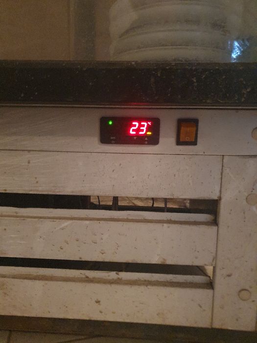 Шкаф холодильный