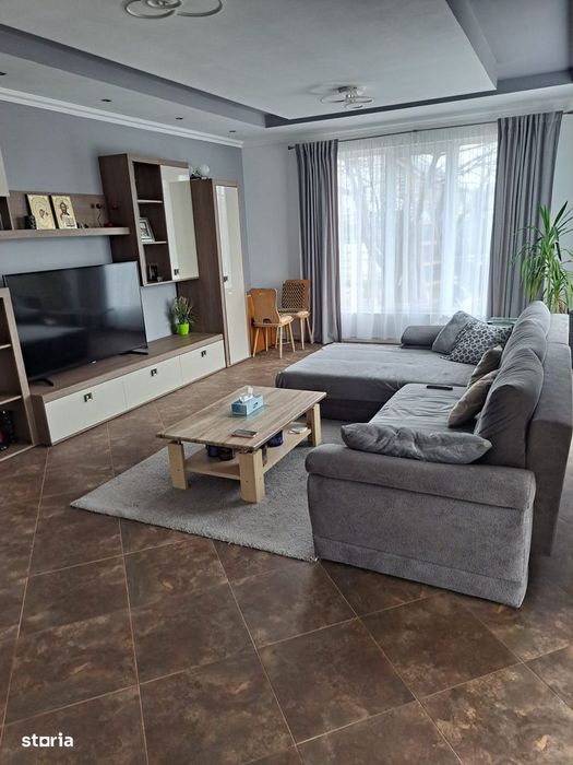 Casă parter în Grigorescu 4 camere, bucatarie, living, 2 băi, ST 688mp