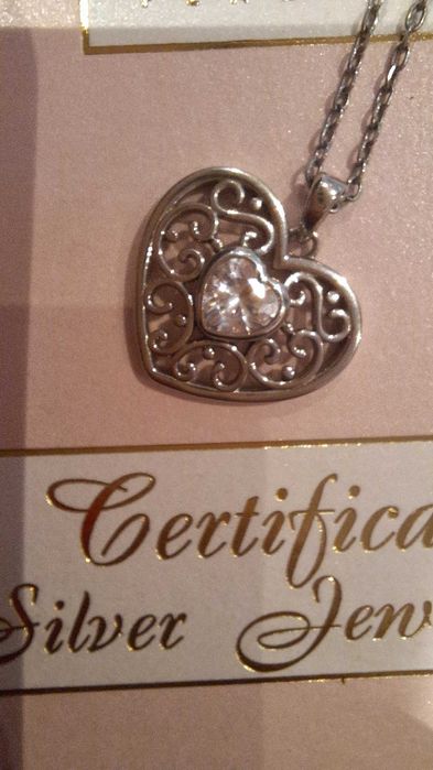 Сребърни колиета сърца
