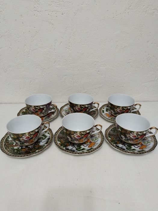 Продаю чайный сервиз.