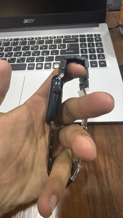 Apple Watch 9 45 mm midnite srochna sotiladi qzqanla tel