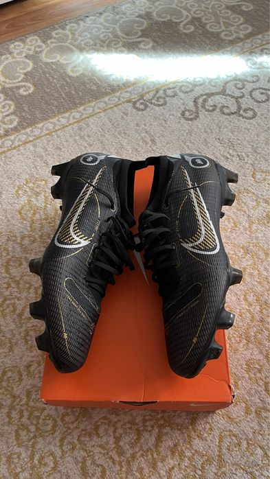 Ghete fotbal nike mercurial vapor 14 pro