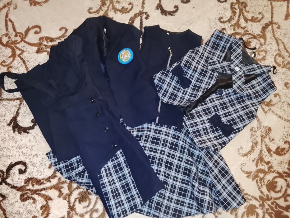 Продам школьный комплект