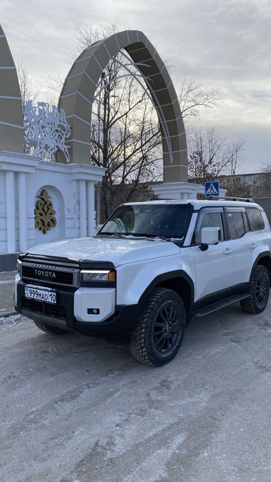 Аренда Toyota Land Cruiser Prado 250 с водителем