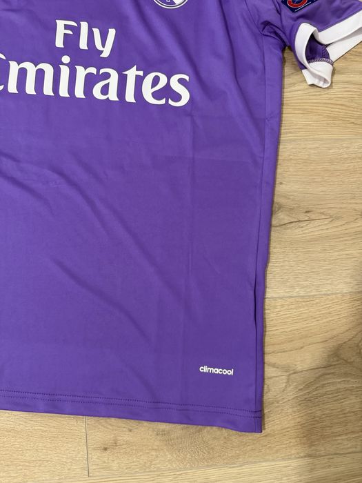 Tricou de fotbal Real Madrid Mov Toni Kroos 8 marime L Champions league Final