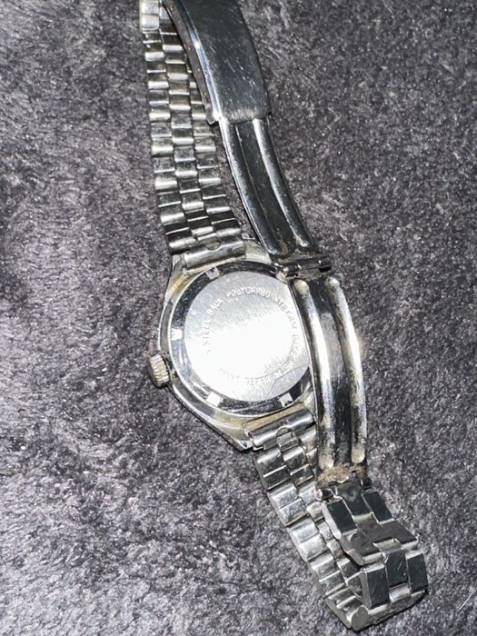 Ceas dama mecanic Titan 17 rubine, antichoc