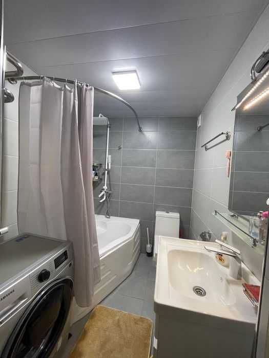 Срочно сдаётся 4-ком/3/10. На Дружбе Народов.