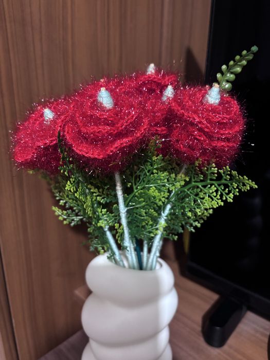 Ръчно плетени цветя