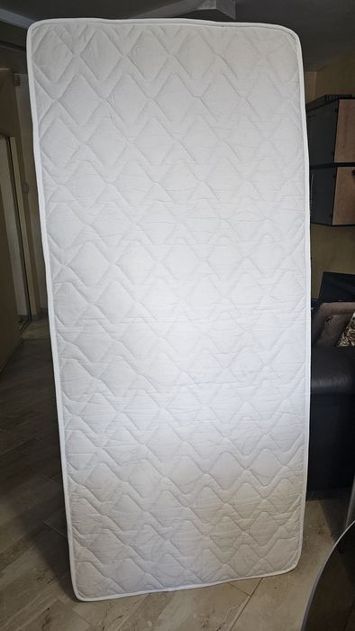 Нов двустранен матрак - два броя