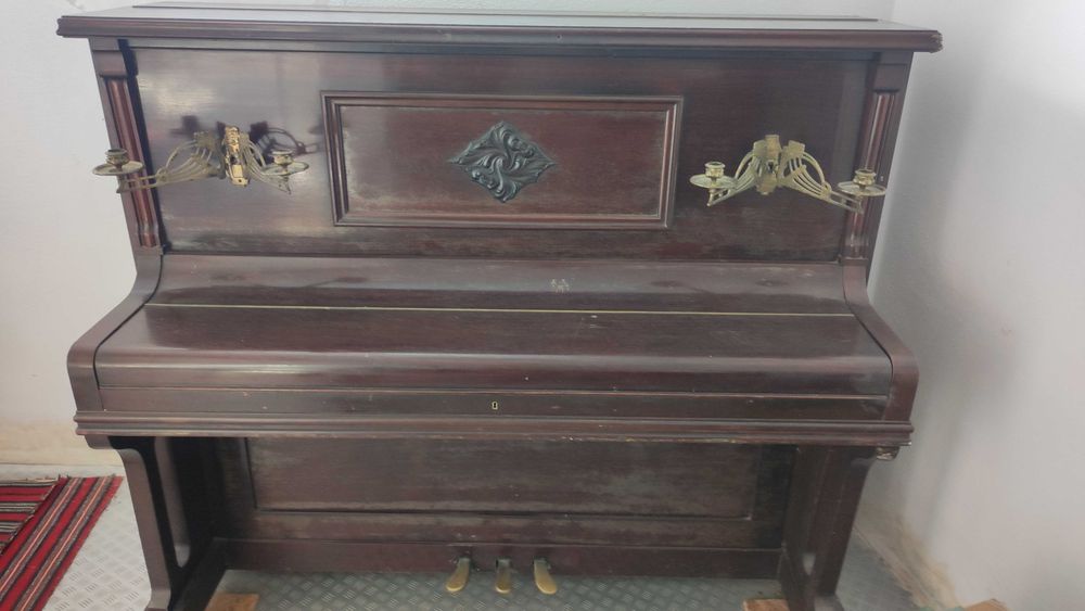 Pianină antică de colecție Zelter & Winkelmann (Braunschweig,1837)