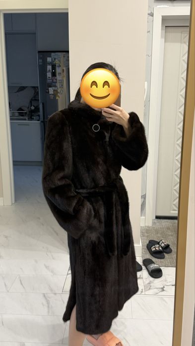 Продам шубу норковую