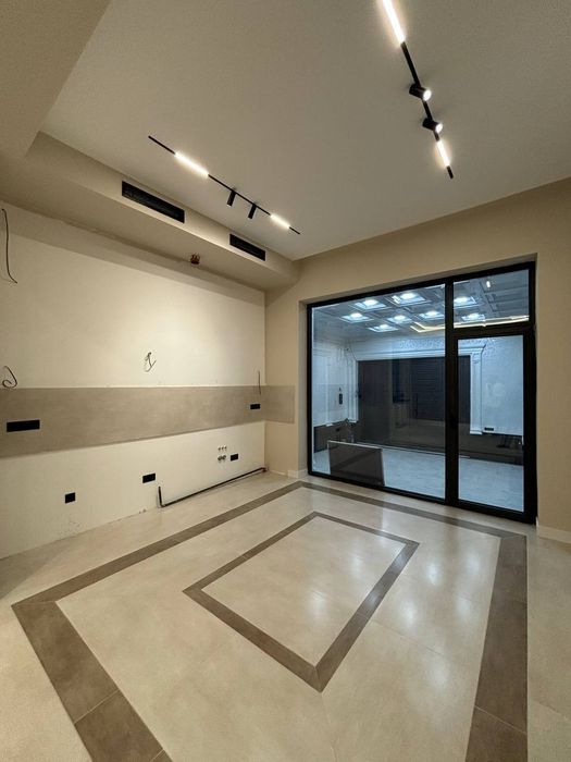 Продается Евро Дом рядом с High Town Mall