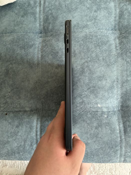 Macbook Air M2 8/256