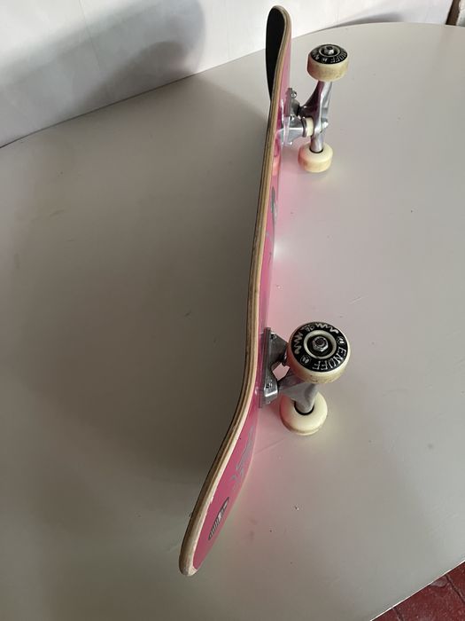 Skully Skateboard Complet Enuff
