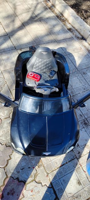 Детский электромобиль