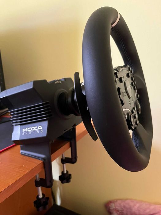 Volan MOZA R5 - Bundle