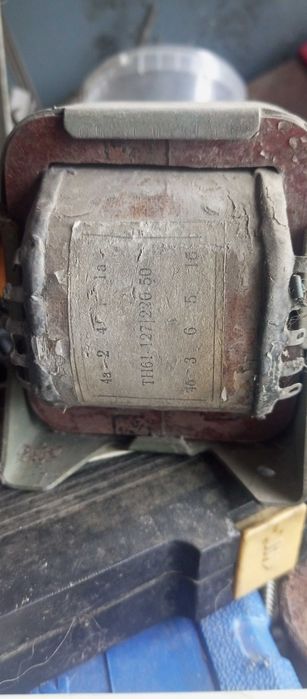 Трансформатор 220/12