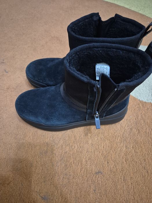 UGG originale purtate foarte putin